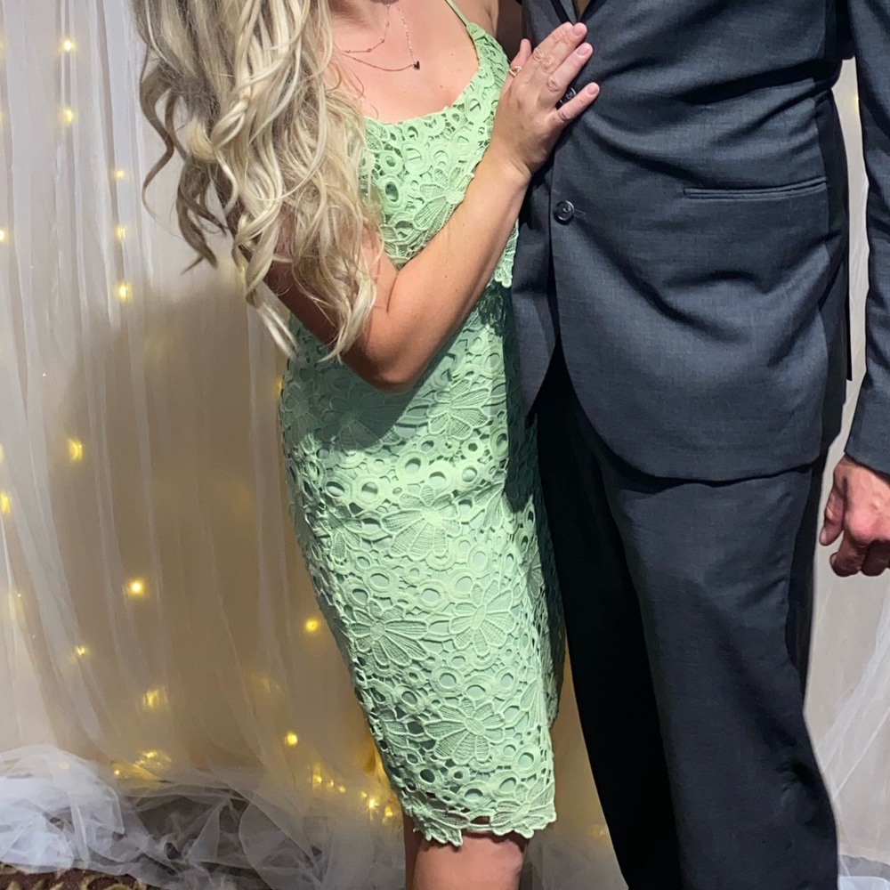 Nanette Lepere Cocktail Green Lace Dress - Picture 4 of 6